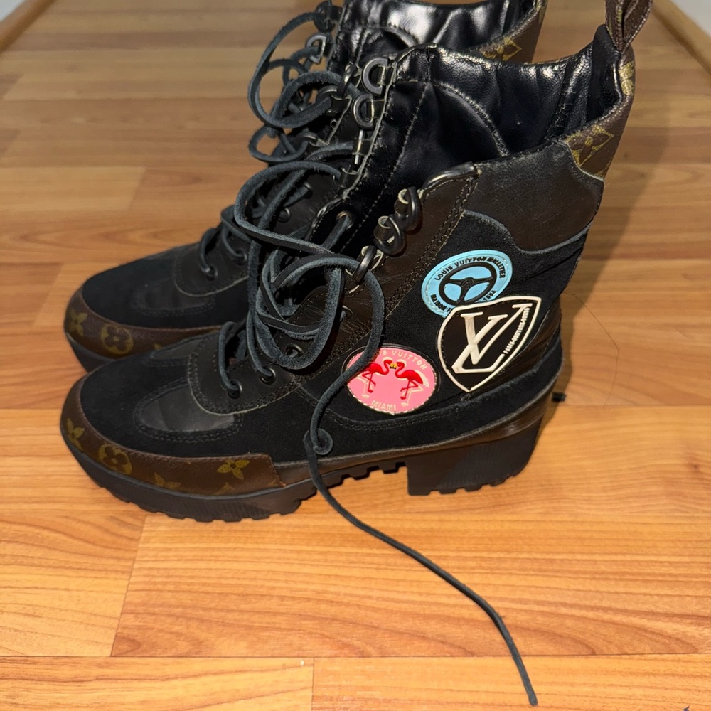 Louis Vuitton Black Lace Up Boots with Colorful Patches - Picture 5 of 7